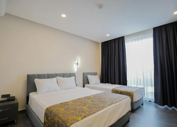 Hotell Blue Serenity 3*