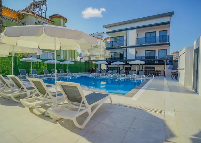 Blue Serenity Hotell 3*